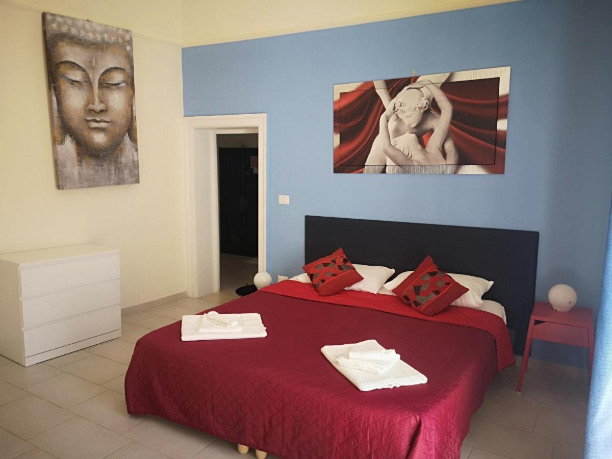 Il Da Vinci Casa Vacanze Giovinazzo Exteriör bild