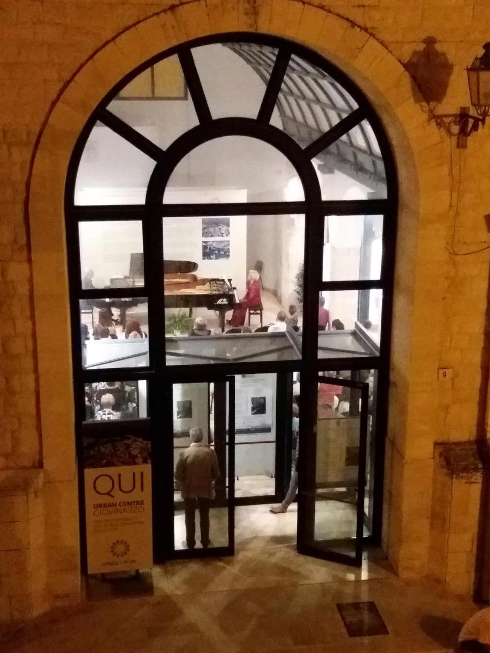Il Da Vinci Casa Vacanze Giovinazzo Exteriör bild