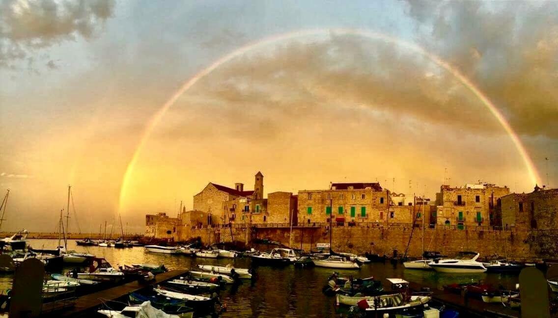 Il Da Vinci Casa Vacanze Giovinazzo Exteriör bild